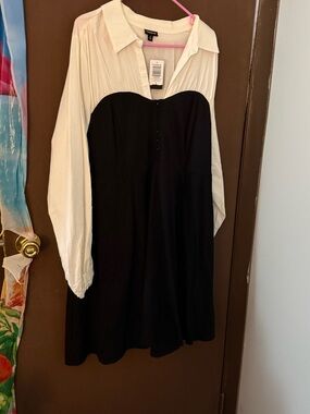 torrid Black and Cream Two-Tone Shirt Dress with Sweetheart Bodice
